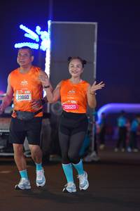 BIB: 23860, 26020
                            <button type="button" onclick="openModal(21357372)" class="btn btn-primary btn-sm float-right btn-popup" data-toggle="modal" data-target=".modal-high-quality">
                        <i class="fas fa-shopping-cart"></i> Add to Cart
                    </button>
                                            <button type="button" onclick="isThisMe(21357372, true)" class="btn btn-success btn-sm float-right btn-popup btn-isme hidden" data-toggle="tooltip" data-placement="bottom" title="นี่คือรูปของคุณใช่ไหม คลิกที่นี่เพื่อเอาเข้าอัลบั้ม">
                        <i class="fas fa-plus"></i> Add to album
                    </button>
                    <button type="button" onclick="isThisMe(21357372, false)" class="btn btn-warning btn-sm float-right btn-popup btn-isnotme hidden">
                        <i class="fas fa-ban"></i> Remove from album
                    </button>